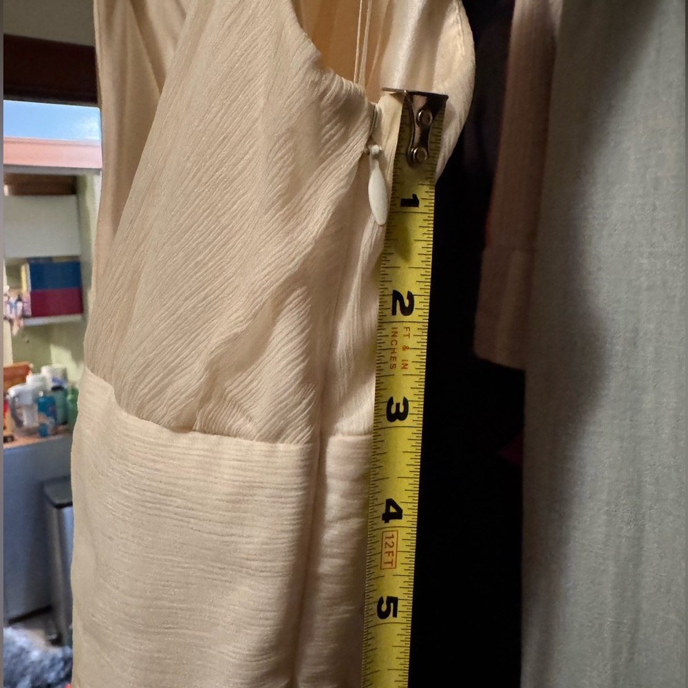 J Crew silk off white wedding dress. Size 6P. - Picture 12 of 12